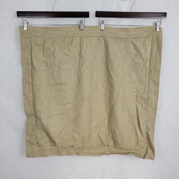 Chaps Linen Pillow Sham Euro 29"x 26" Gold Button Closure Box Stitch Lace Trim - Picture 4 of 4